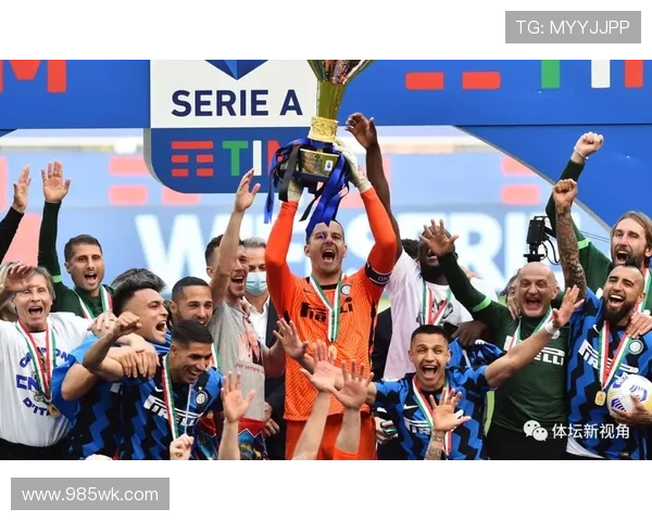 意甲联赛最新积分榜揭晓豪门争锋争冠格局白热化走势分析