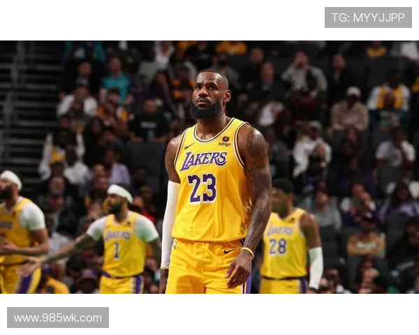 湖人队新赛季阵容升级 詹姆斯与浓眉携手冲击总冠军目标