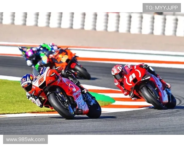 MotoGP新赛季赛场风云再起全球焦点赛事引爆热议热度攀升中外