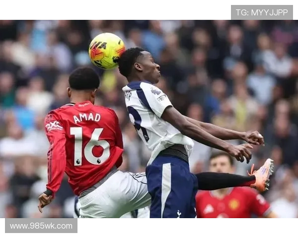 梅西带领国际米兰夺得意甲冠军 曼联遭遇三连败引发热议