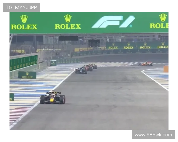 F1赛季即将迎来新技术革新 各车队备战新挑战与竞速风云